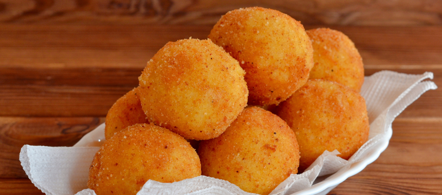 Receita fácil de bolinha de queijo para petiscar